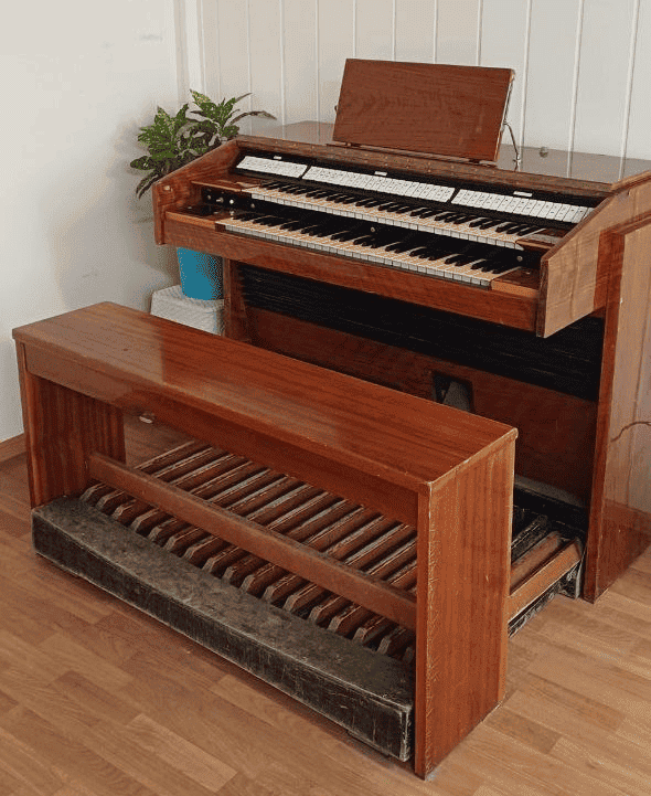 Переделанный советский орган